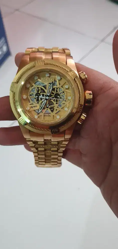 Jam tangan INVICTA BOLD ZEUS RESERVE