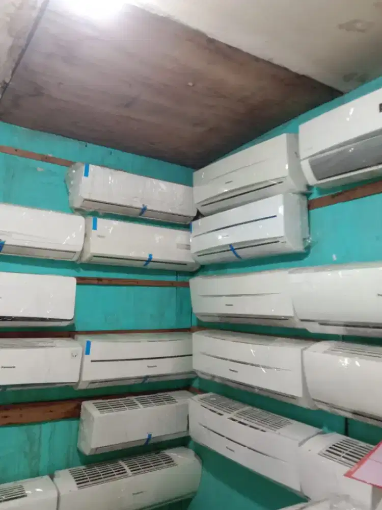 Ready unit AC second rasa baru bergaransi