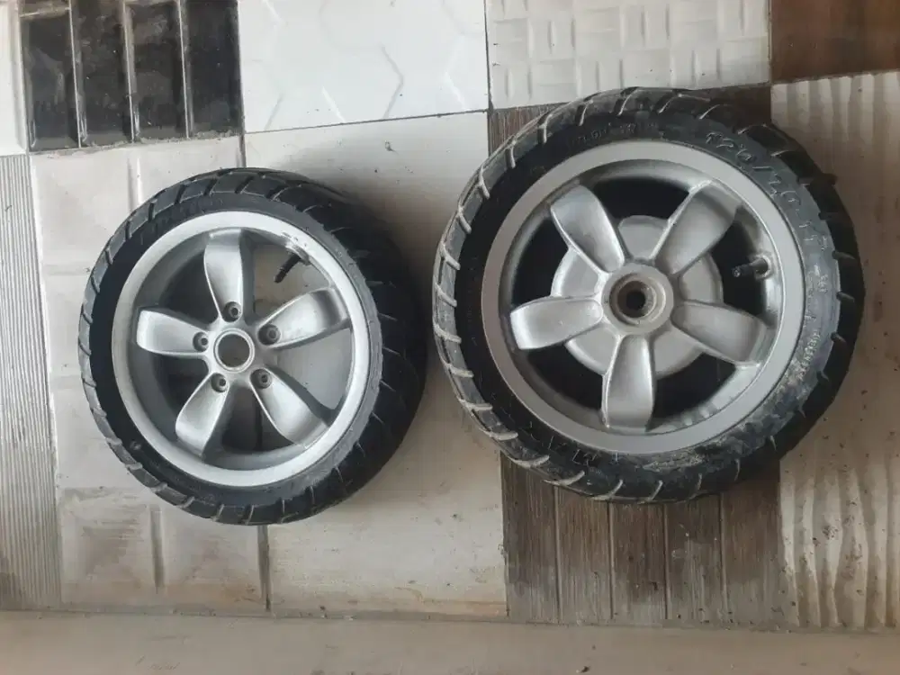 Velg Vespa Matic LX R11