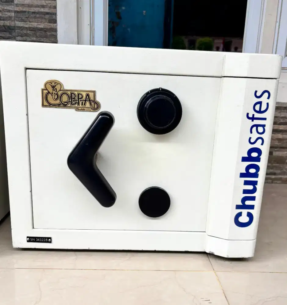 Brangkas/ Brankas / Berangkas Chubbsafes