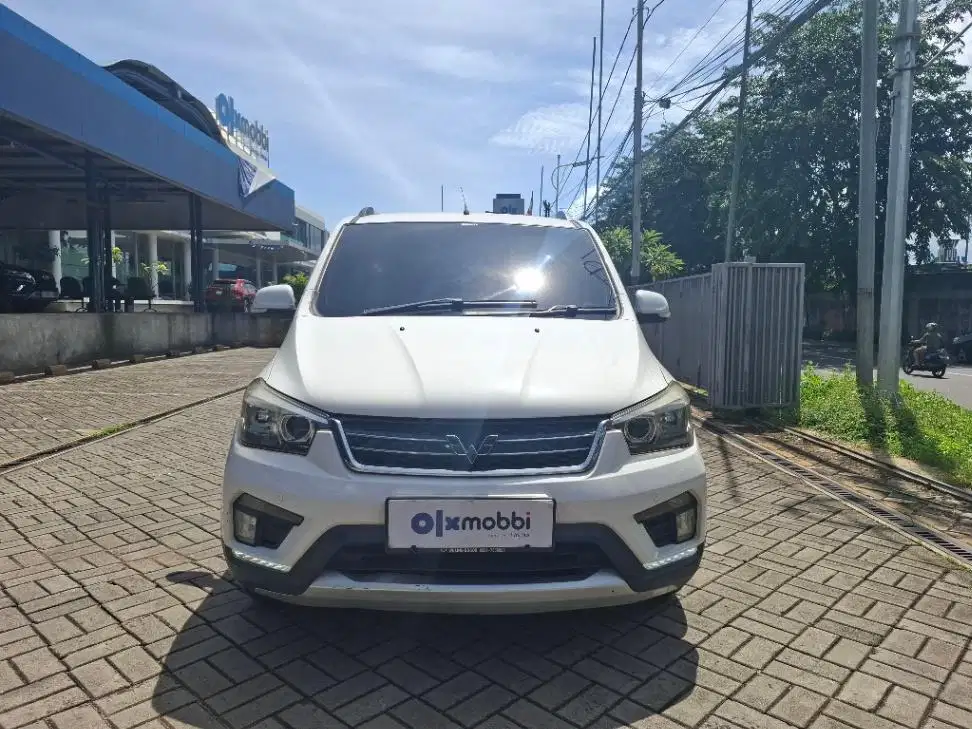 DP MURAH Wuling Confero 1.5 CZUQB
