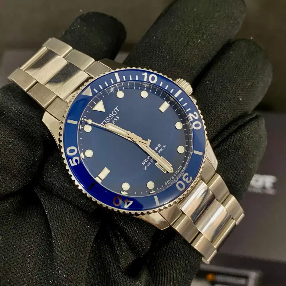 Tissot Seastar 1000 40mm 300m quartz bluedial