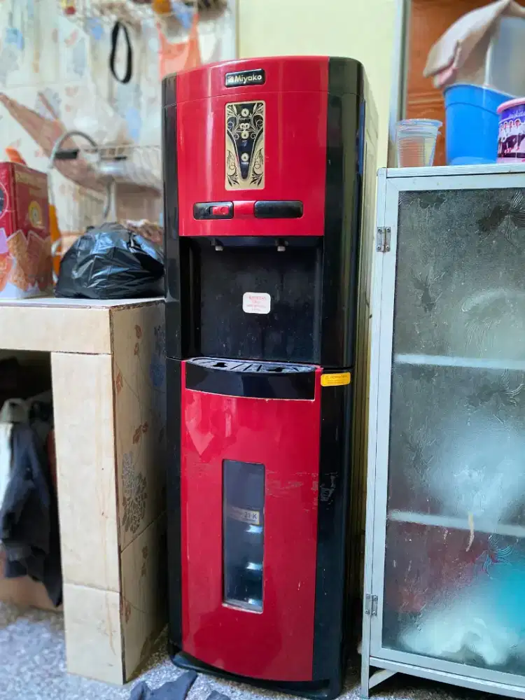 Dispenser Galon Bawah Miyako WDP 200 H - Hot & Normal