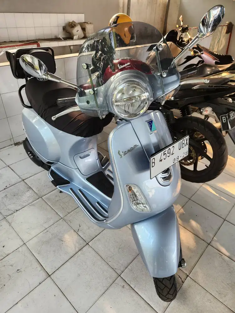 Vespa LX Grey Delicato