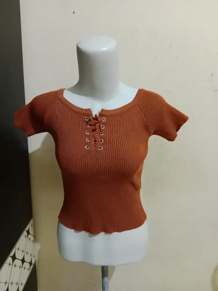 Atasan rajut preloved