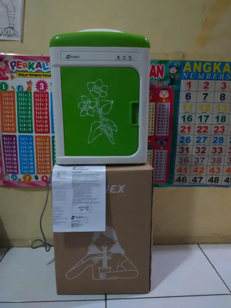 Dispenser Sanex masih seperti baru