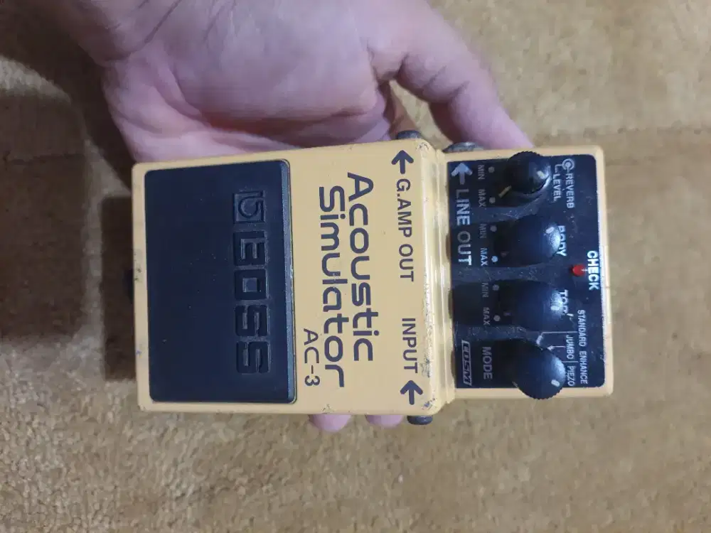 Efek gitar acoustic simulator