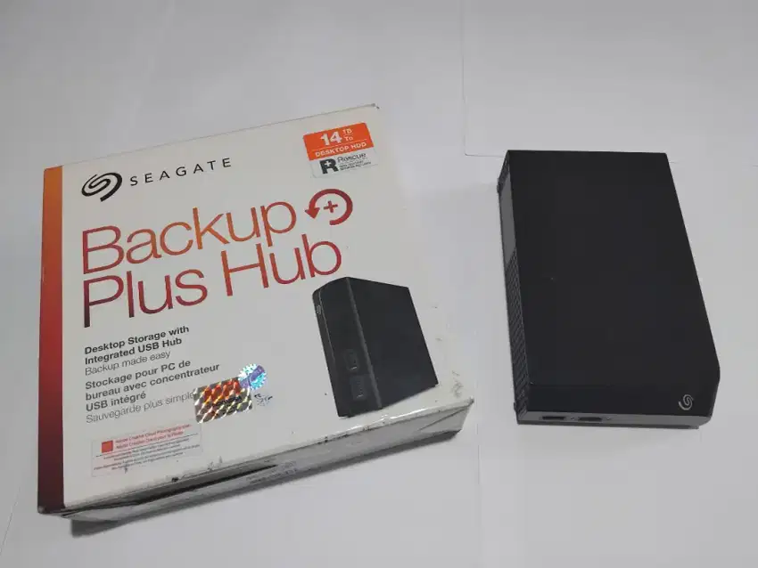 Hardisk Eksternal Seagate 14 TB - Back Up Plus Hub