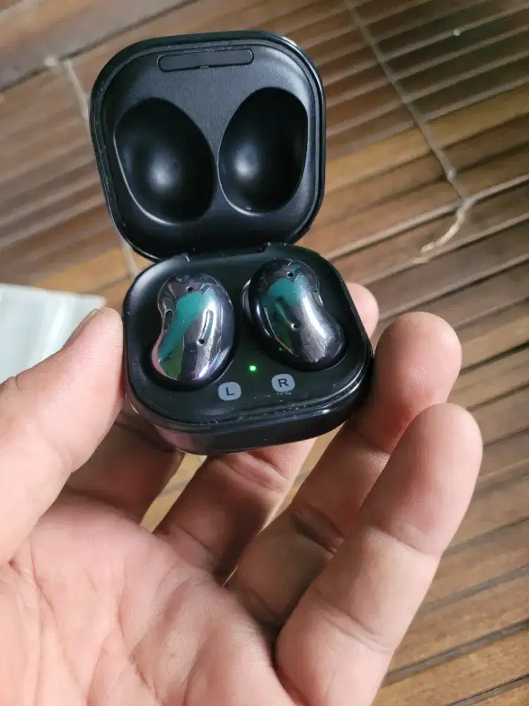 Samsung Buds life original suara jernih dan ngebas mantab