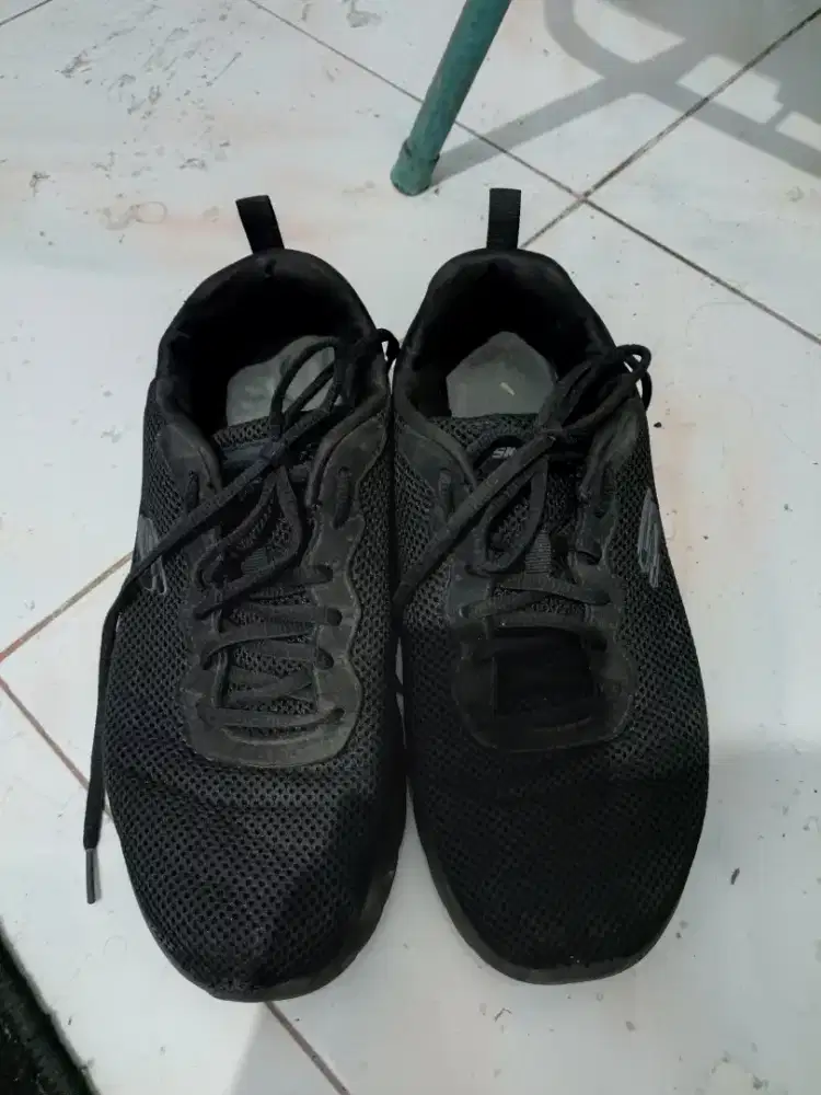 SEPATU SKECHERS ORIGINAL