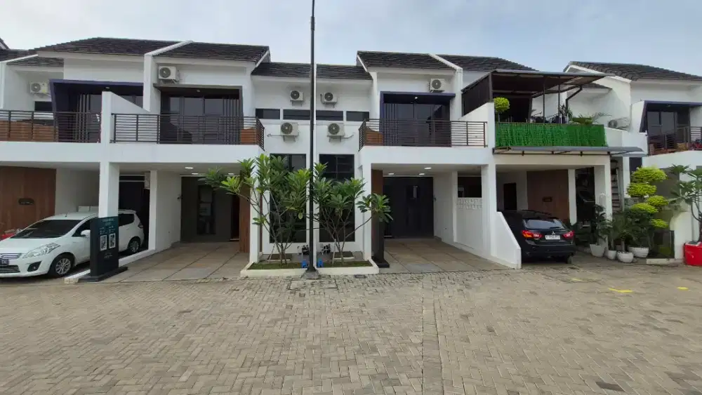 Rumah cluster siap huni dalam cluster fasilitas kolam renang tanpa DP