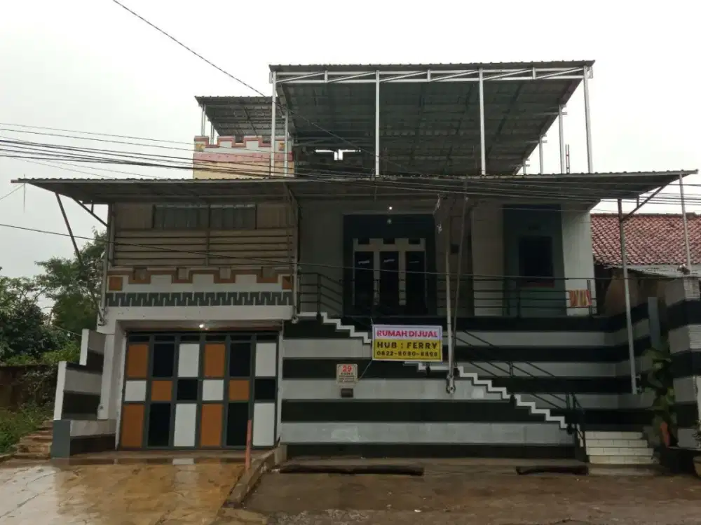 Disewakan/Dijual Rumah Luas Nyaman Akses Jalan Besar Jatinangor