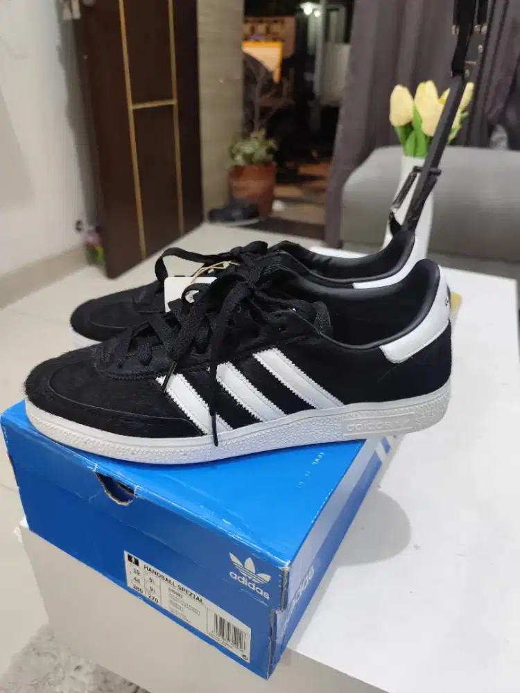 Adidas Spezial Black White Original