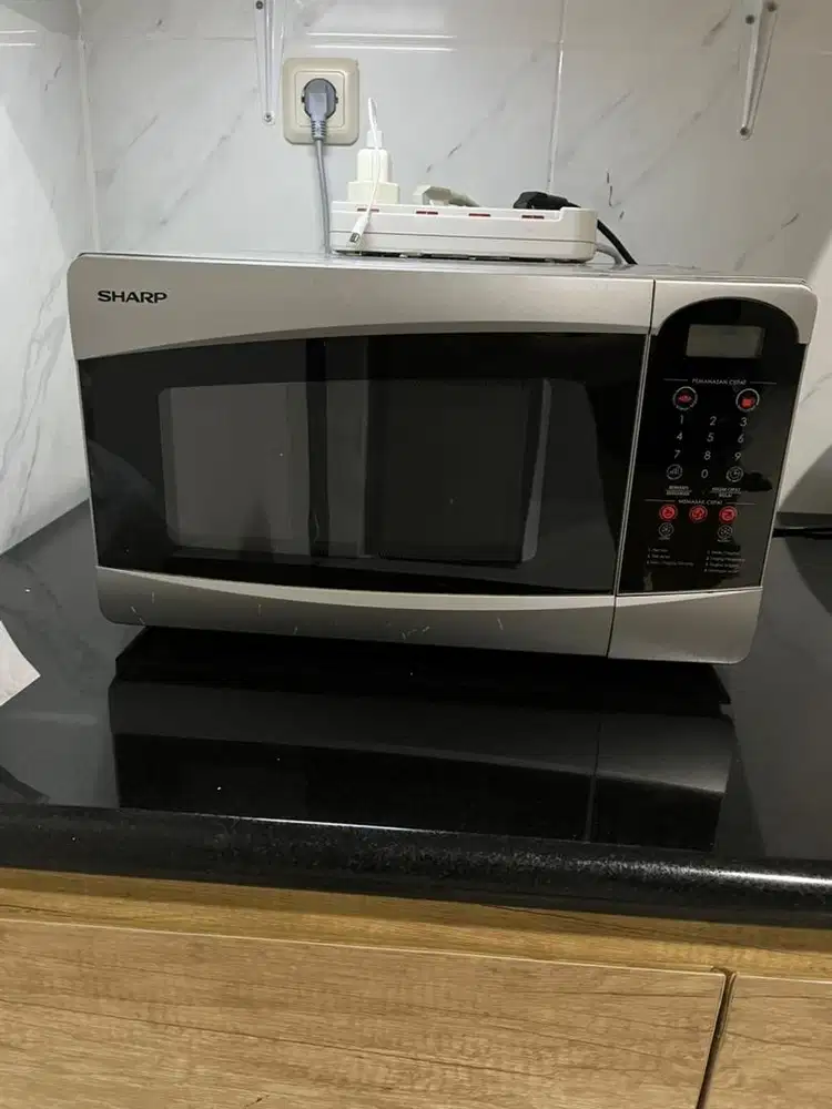 JUAL MICROWAFE OVEN SHARP R 25C1 SIN
