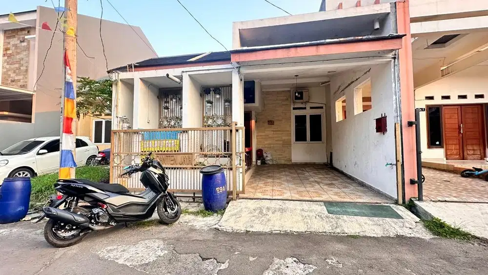 Rumah dekat lapangan bebas banjir perumahan Vila Rizki ilhami