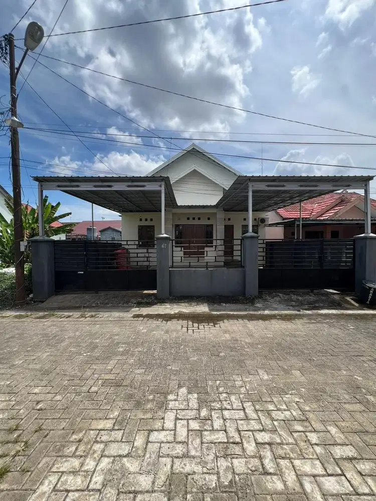 Disewakan rumah siap huni Rina karya, Ahmad Yani Banjar kertak hanyar