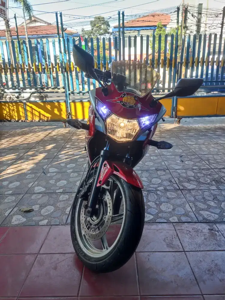CBR 250r Thailand CBU - ABS, Mulus, Barang koleksi - simpanan