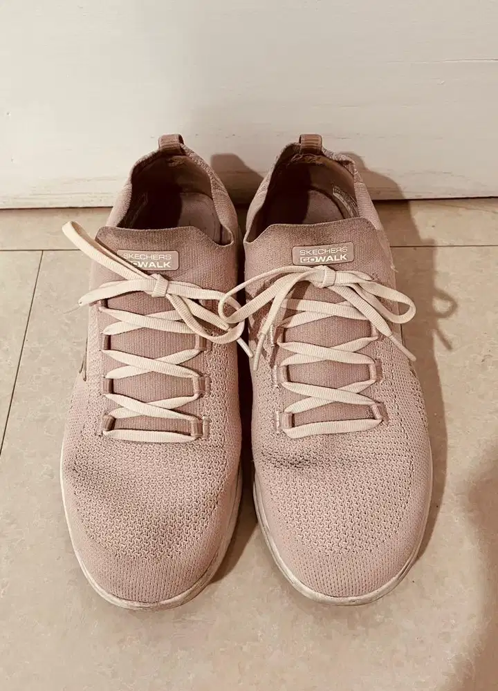 Sepatu Skechers Go Walk