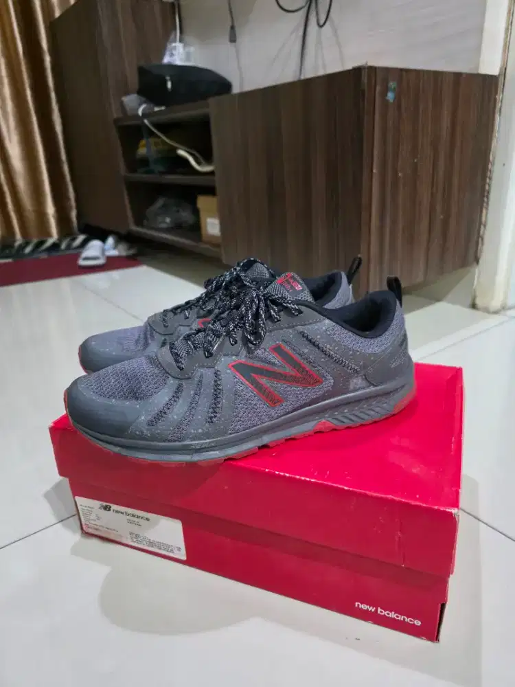 Sepatu New Balance uk.11