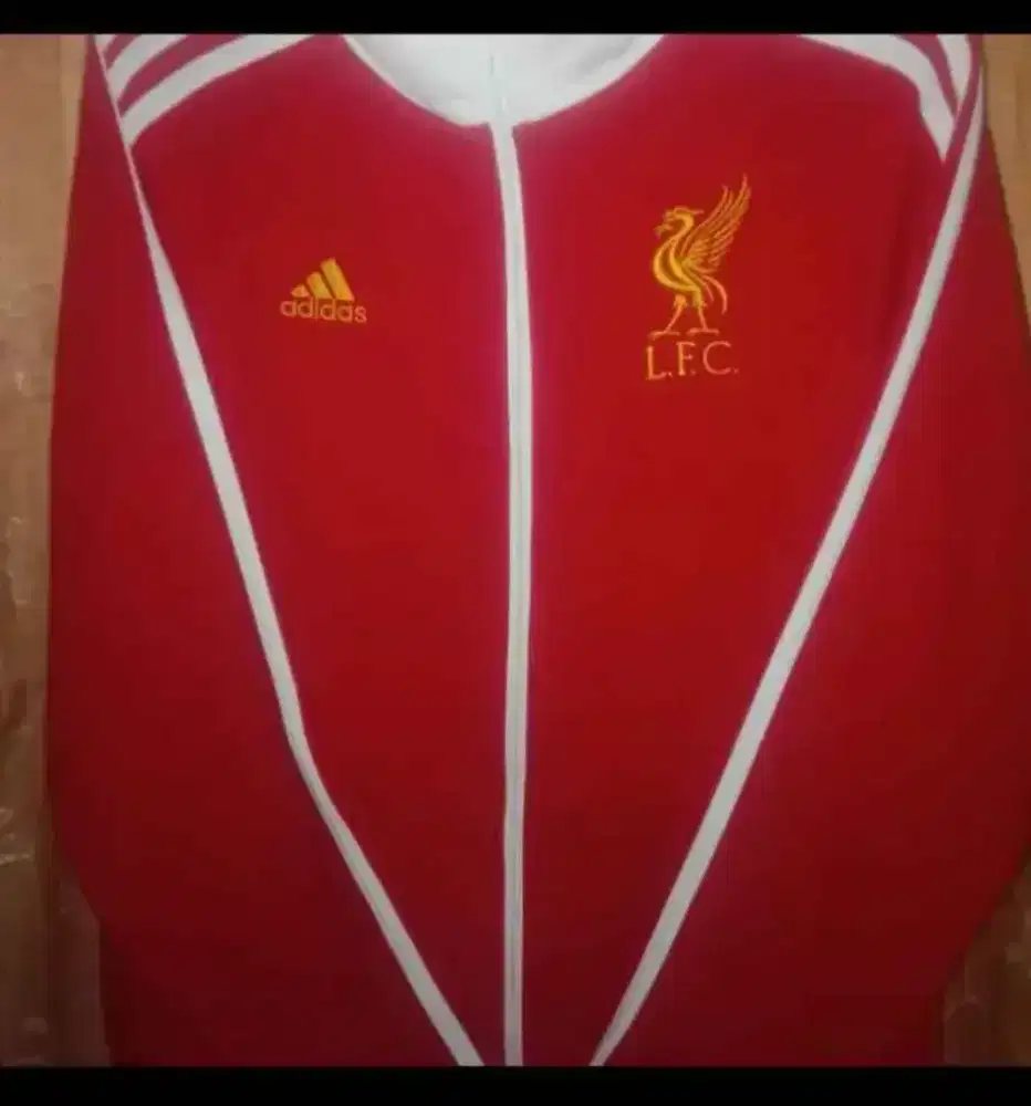 Jaket tracktop Liverpool Spesial edition Bill Shankly