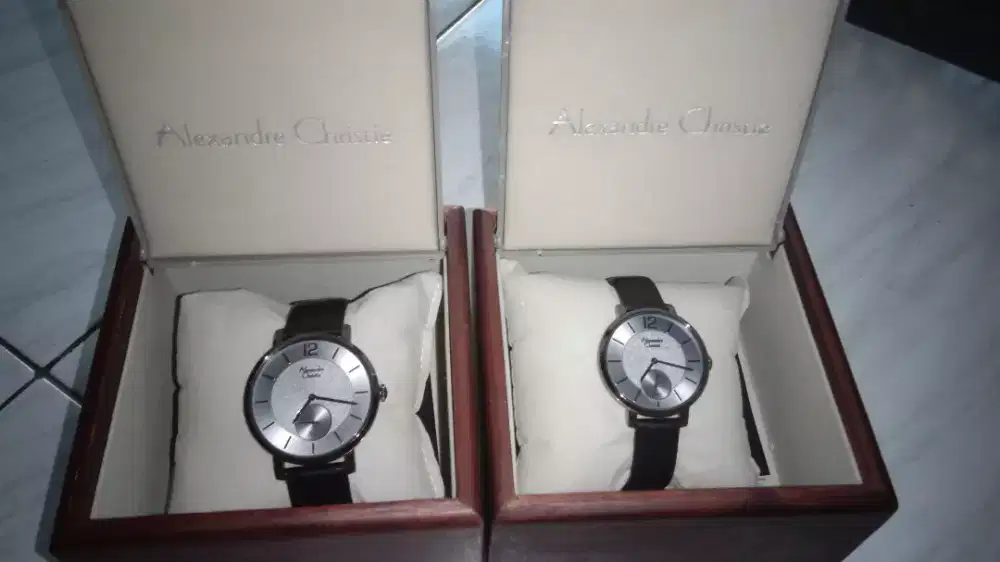 JAM TANGAN COUPLE