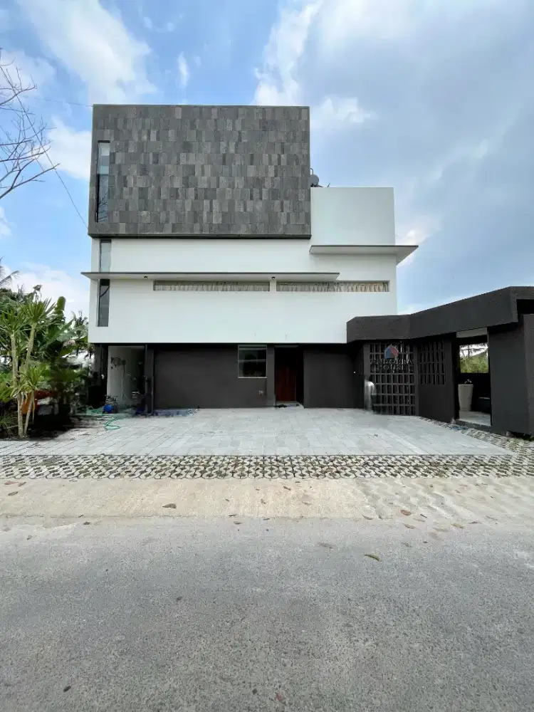 Jual Rumah / Villa di Sleman Yogyakarta