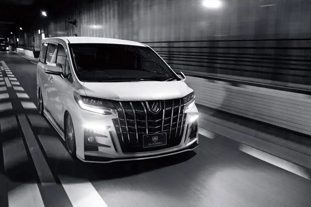 Bodykit Toyota Alphard/Vellfire AGH30 Silk Blaze Glanzen Premium