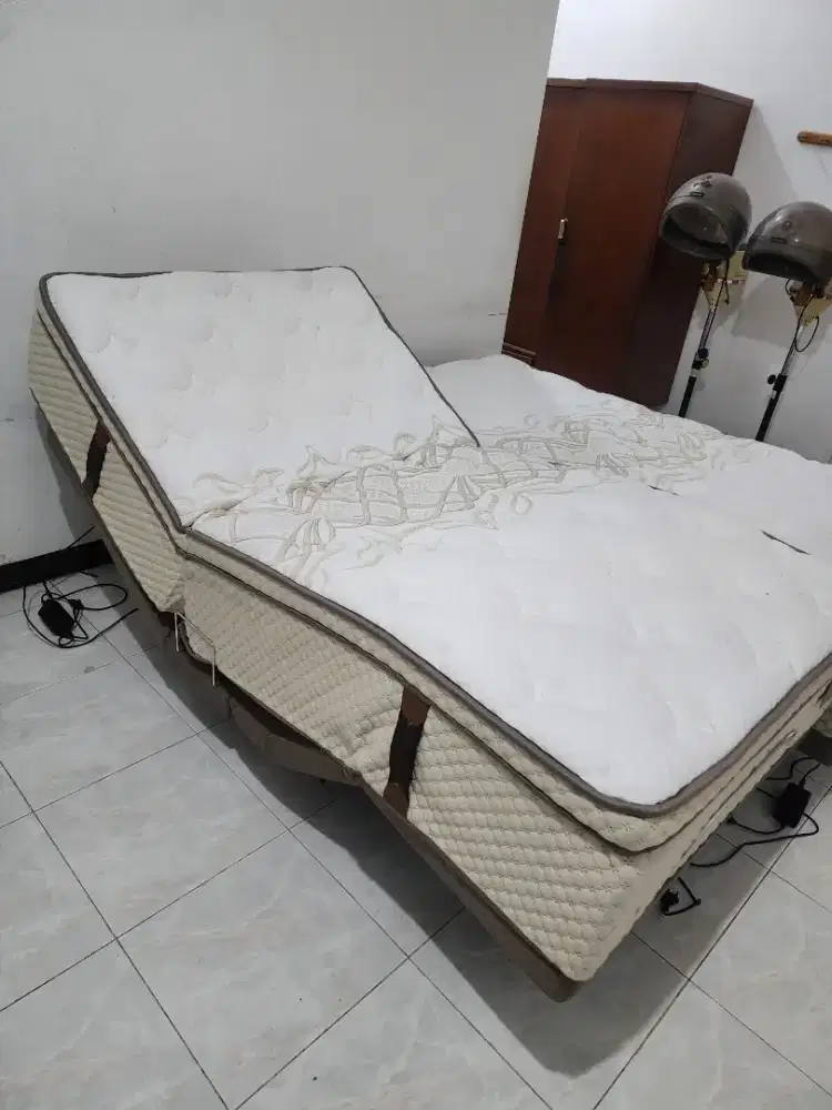 Ranjang elektrik Lansia ( Backrest ) kingkoil