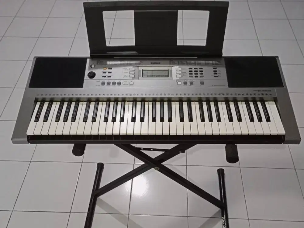 Keyboard Yamaha E353