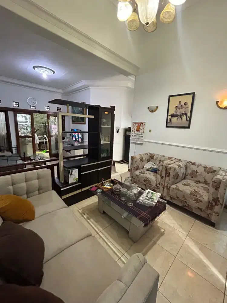 RUMAH STRATEGIS DEKAT PUSAT KOTA SIAP HUNI KIARASARI ASRI BANDUNG