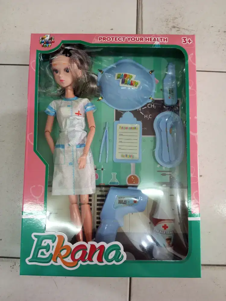Mainan anak Barbie dokter ekana
