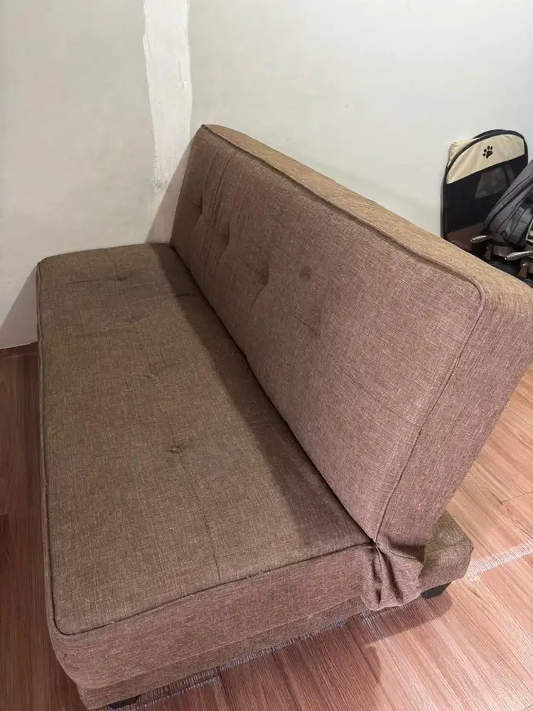 DIJUAL SOFA BED LIPAT