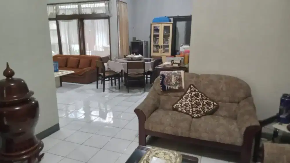 RUMAH SIAP HUNI PLUS RUKOST AKTIF PENUH STRATEGIS CIKUTRA BARU BANDUNG
