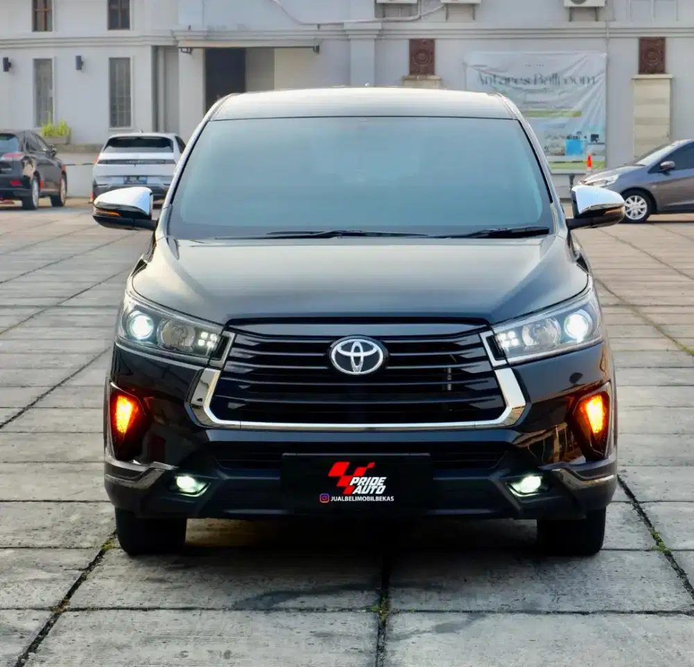 (TDP 58 JUTA) TOYOTA INNOVA VENTURER BENSIN 2.0 AT 2021 HITAM