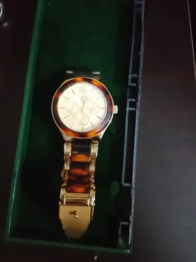 Alexandre Christie woman (asli)