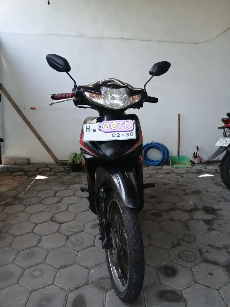 Honda Revo 110 Tahun 2010