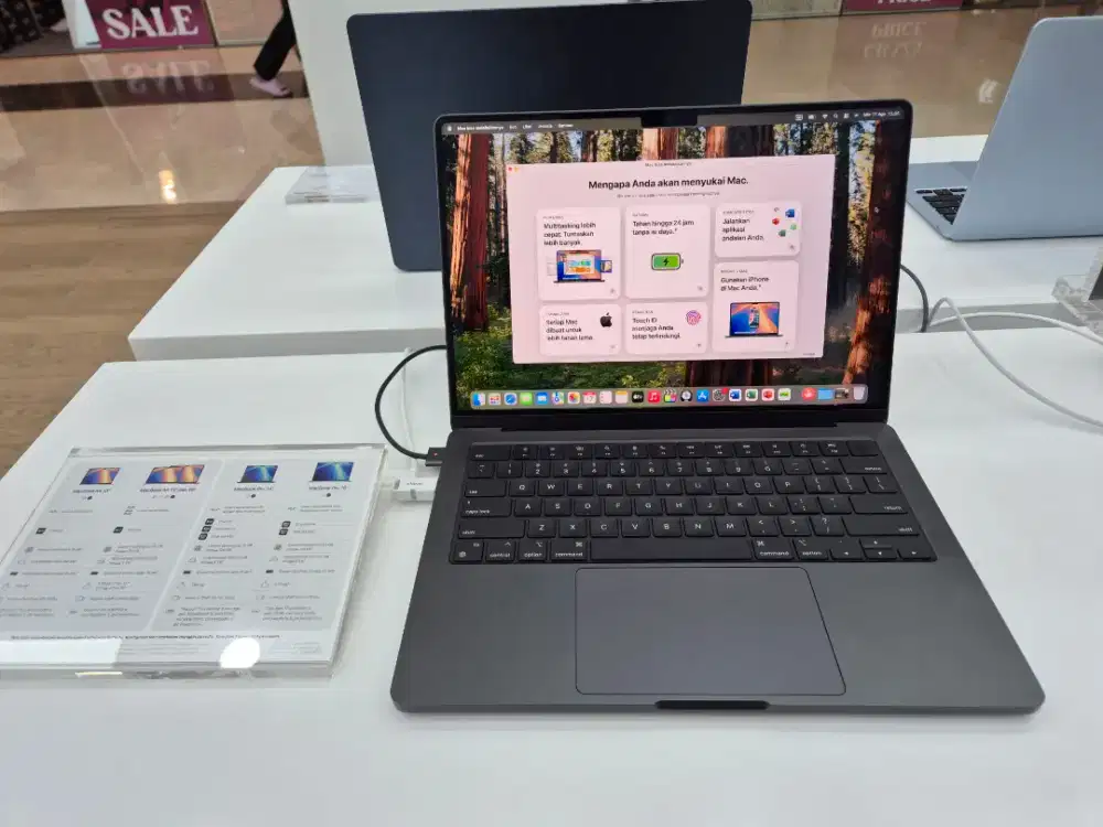 Cicilan Macbook Pro M4 14inci 16/512GB Promo bunga mulai 0%