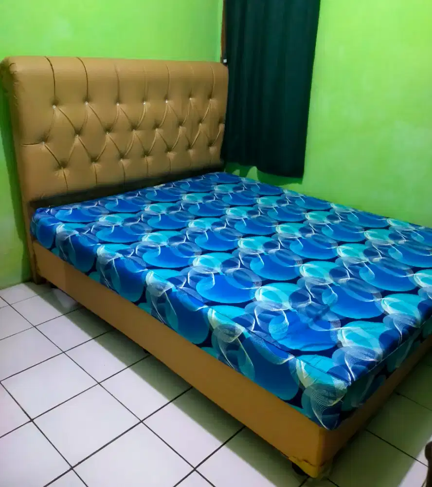 Kasur royal foam UK 160x200 + dipan kasur