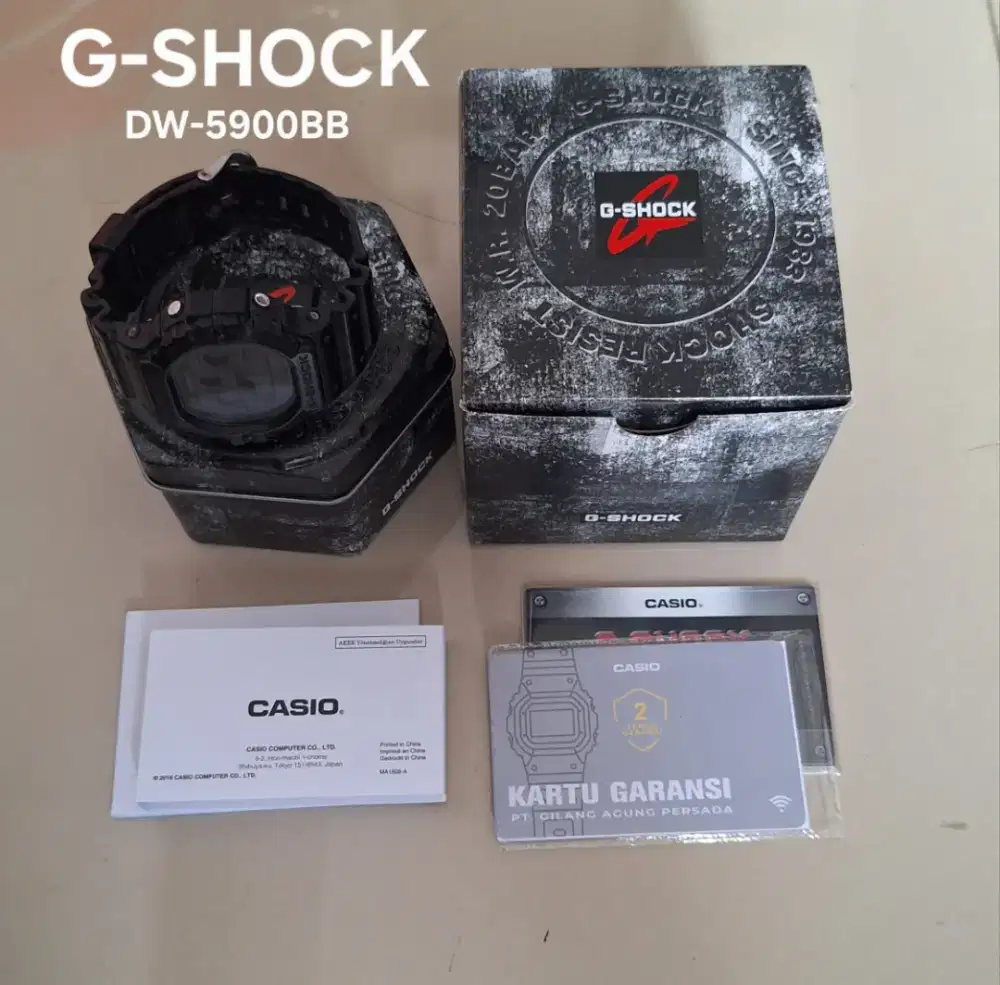 G-SHOCK DW-5900BB