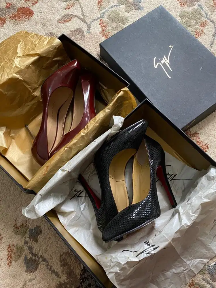 Sepatu heels louboutin original