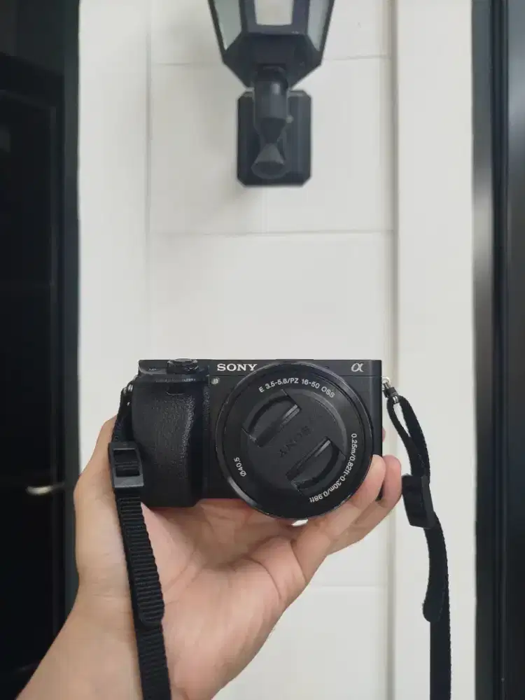 Sony A6300 + Kit 16-50mm Bogor