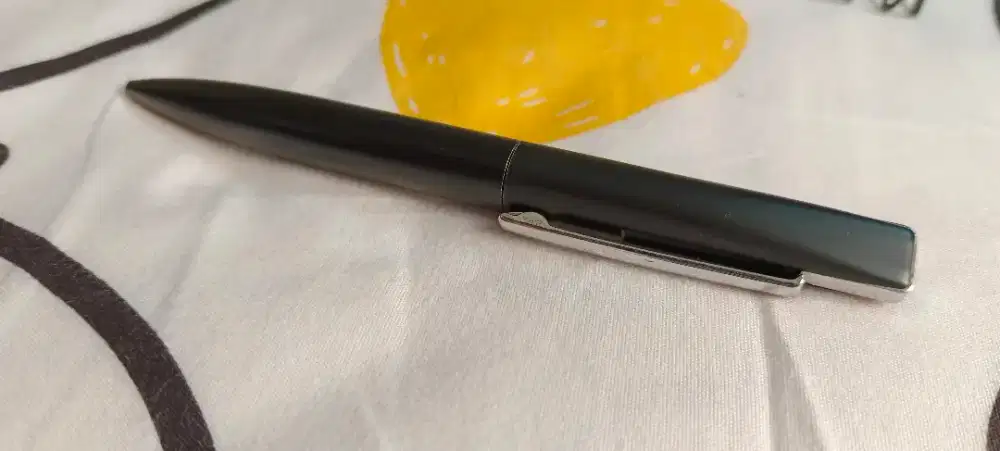 Pena pulpen executive muda black bagus mulus 25k special edition murah