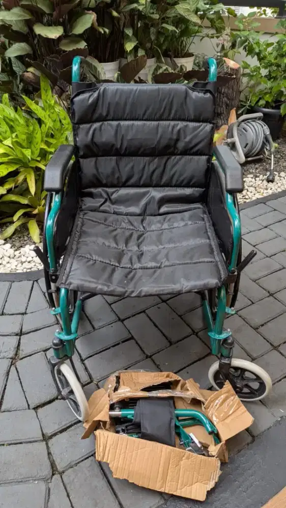 Kursi Roda Galena extra padding