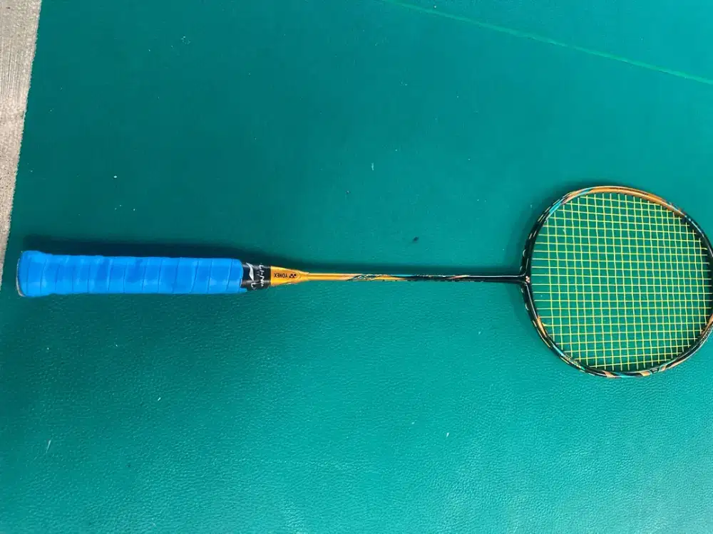 YONEX ASTROX 88 D PRO