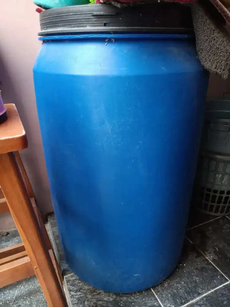 Drum plastik 200 Liter Tebal Bagus Bersih Terawat Siap Pakai