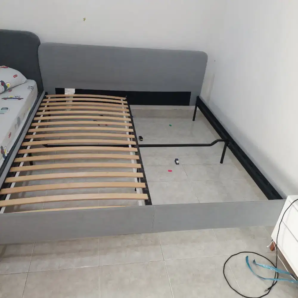 Dipan IKEA SLATTUM 180x200