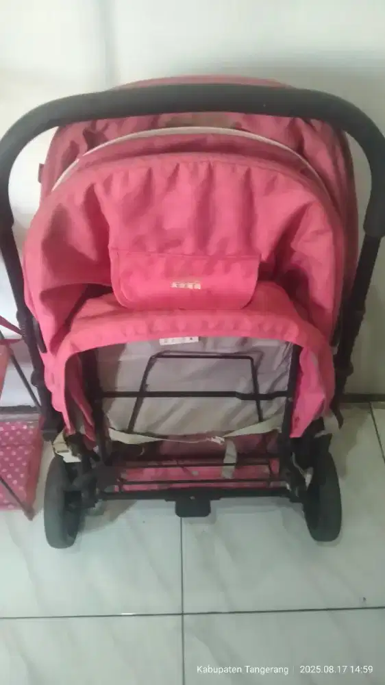 Stroller dua arah ukuran besar