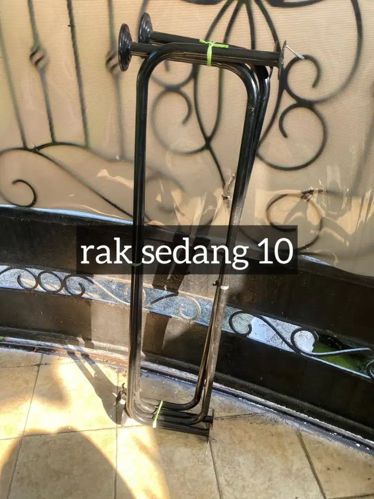 rak gantungan ukuran sedang