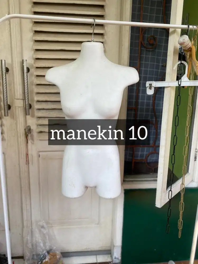 manekin wanita baju normal