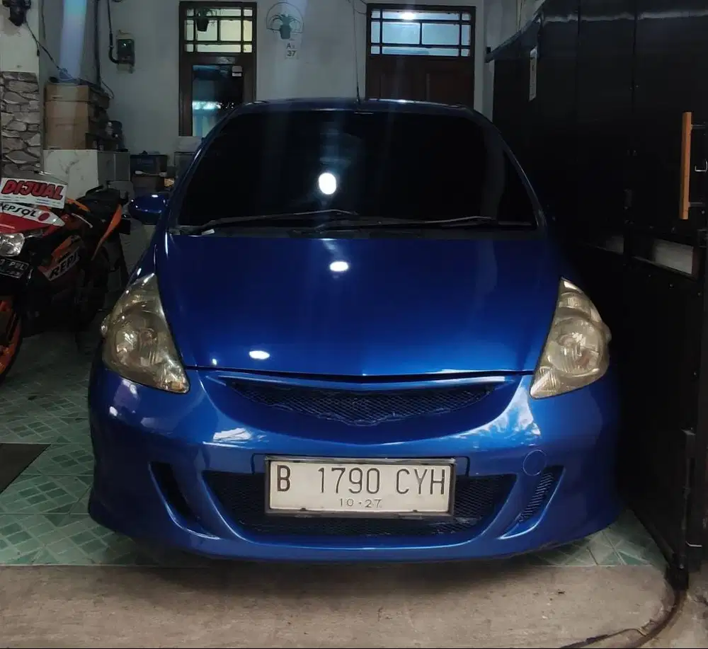 ️ Dijual Honda Jazz AT 2004 Biru Metalik - Kondisi Terawat